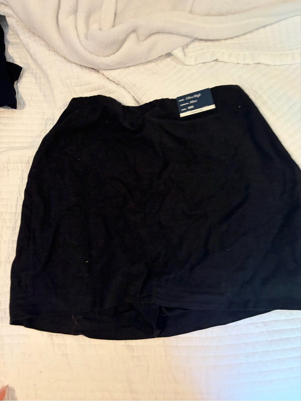 Black Abercrombie and Fitch Women’s Stretch Knit Mini Skirt